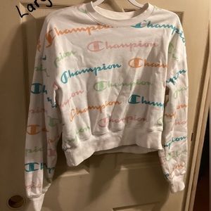 Champion cropped pull over
